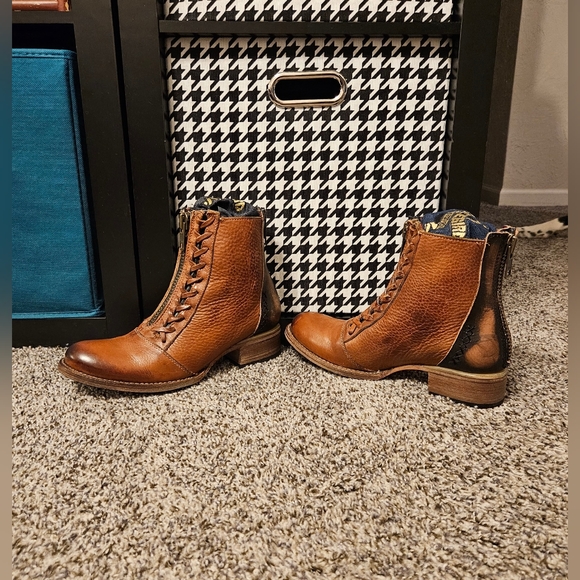 Freebird by Steven - Wales in Tan Multi size 7 - Picture 3 of 6